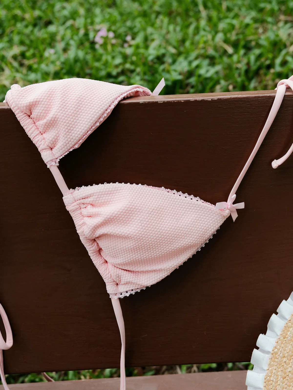 Pink Textured Knit Fabric Lace Bowknot Halter Triangle Bikini Top - Image 3