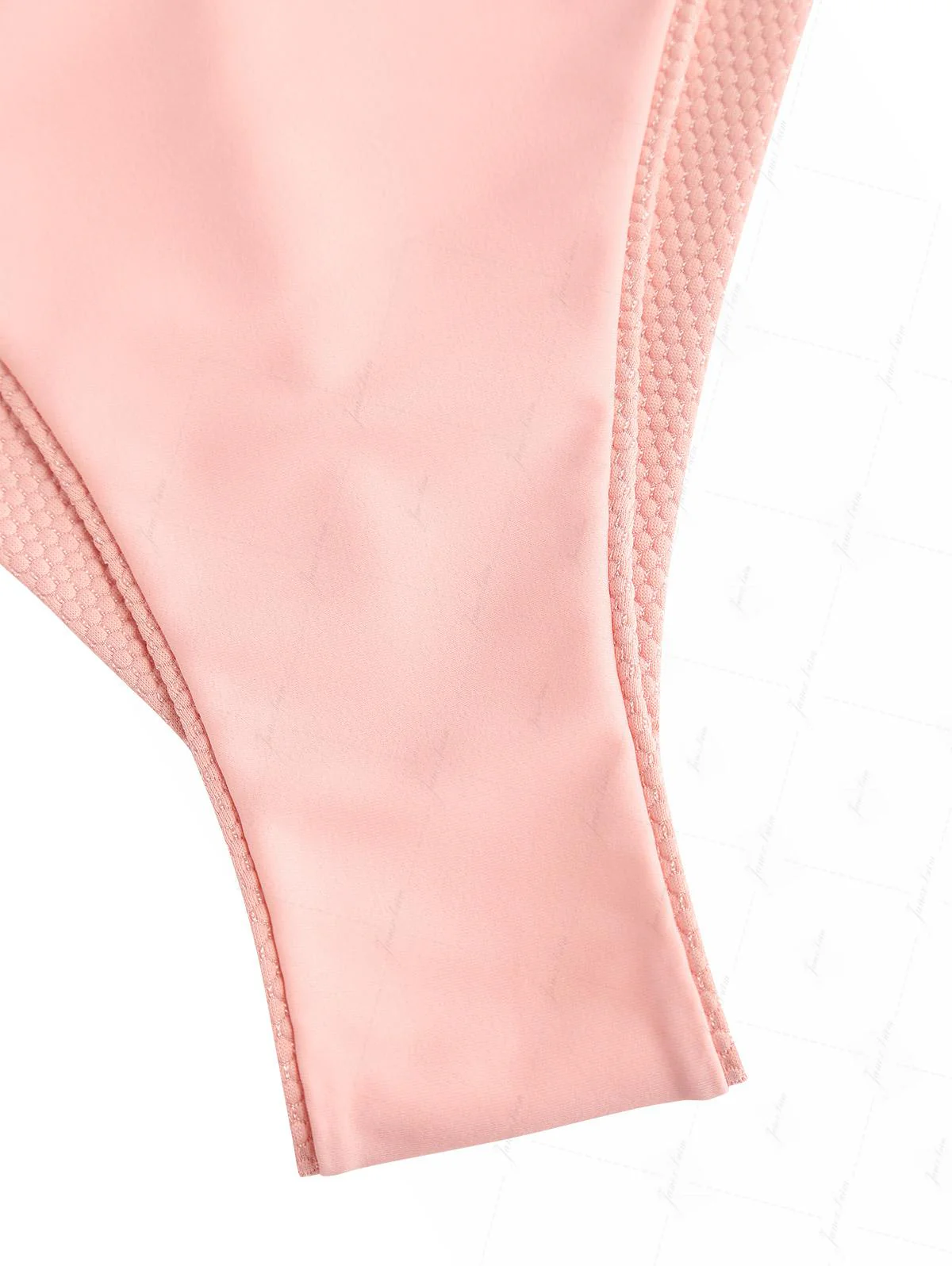 Bikini-Set aus pinkfarbenem, strukturiertem Strickstoff: Neckholder-Triangel-Top und freches brasilianisches Höschen - Image 14