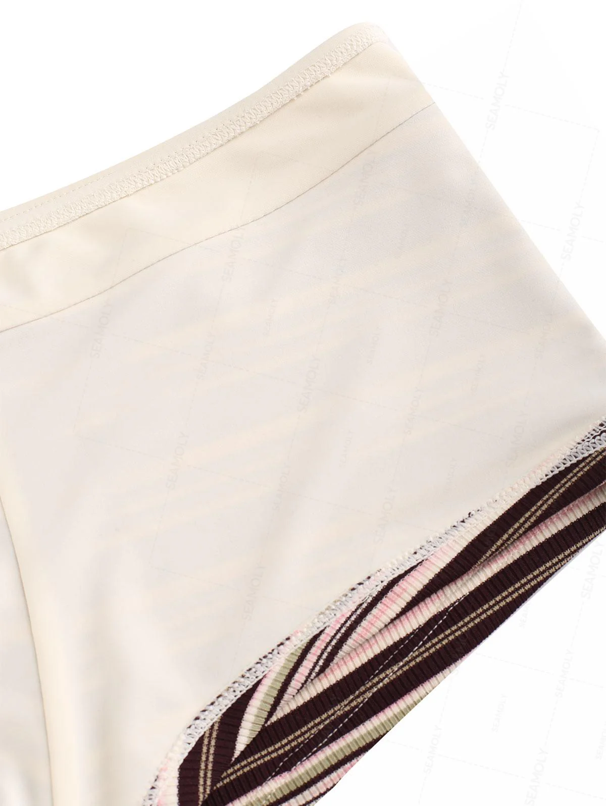 Seamolly Bikini-Set mit kontrastfarbenem Einfassband, Rippstrick, Streifen und frechem Schnitt - Image 6