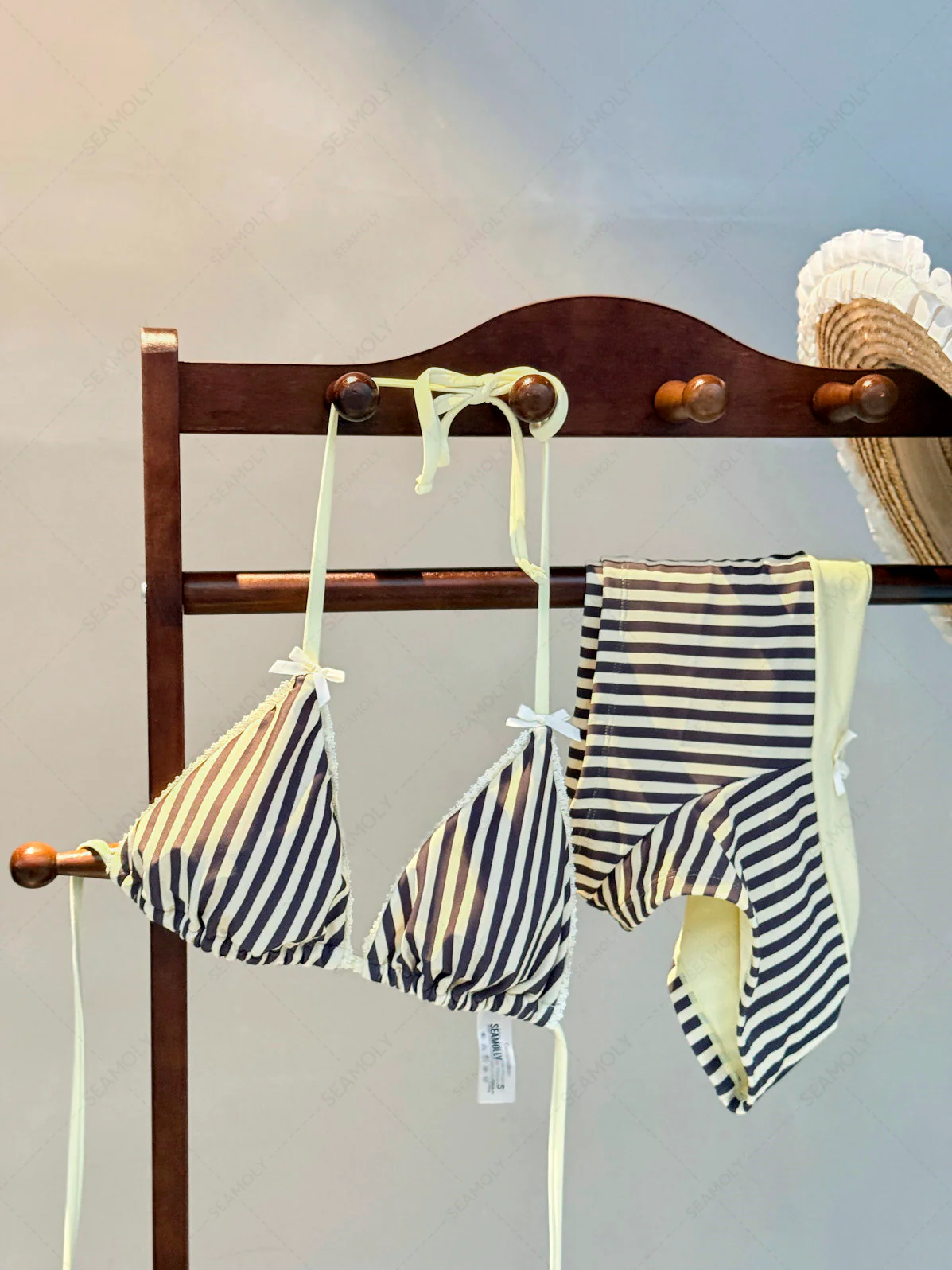 Seamolly Bikinihose mit Streifen und Schleife, freche Badeshorts - Image 3